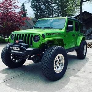 Meet your Posher, Ava